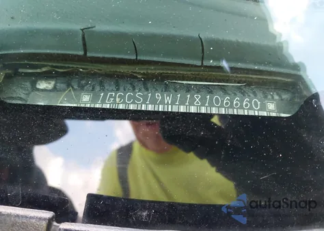 2001 Chevrolet S-10 Ls from USA, damaged, VIN 1GCCS19W118106660